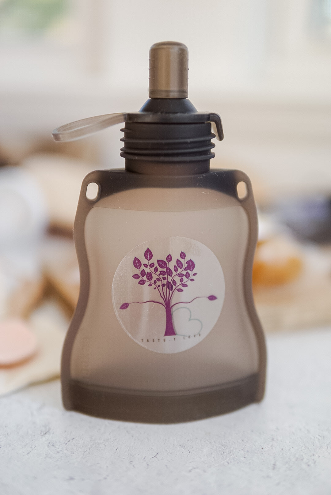 Silicone Reusable Baby Food Pouch 4.5 oz